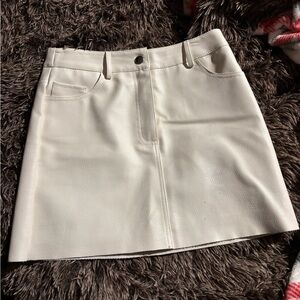 Forever21 White Faux Leather Textured Mini Skirt M